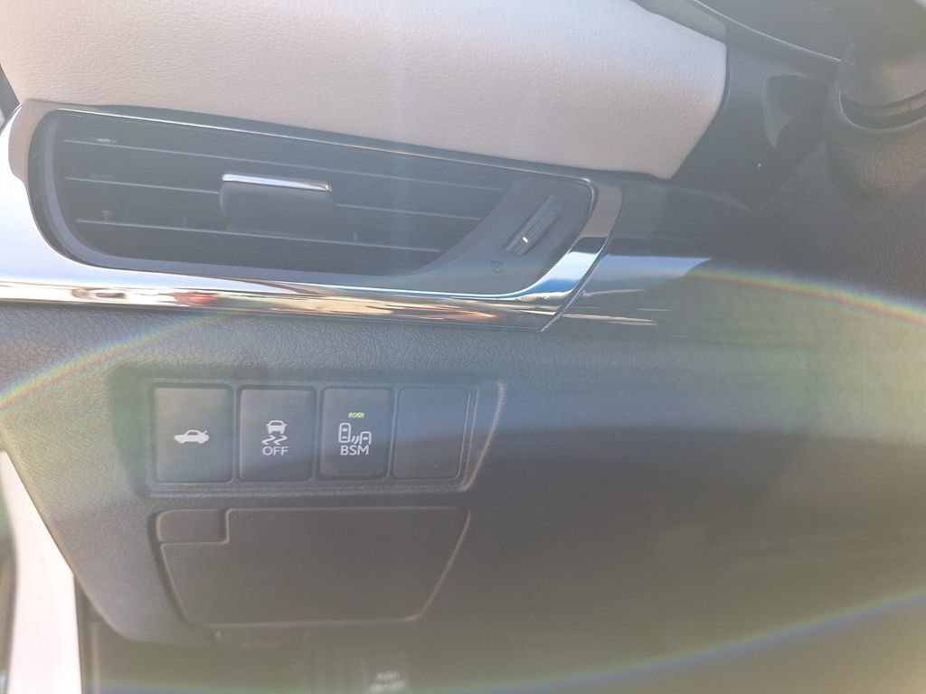 Used 2015 Toyota Avalon XLE Touring FWD image 23