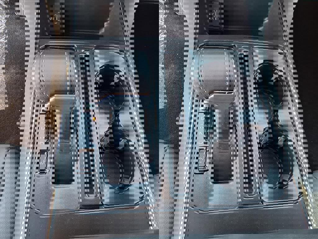 New 2025 Ford F150 Lightning Flash image 21