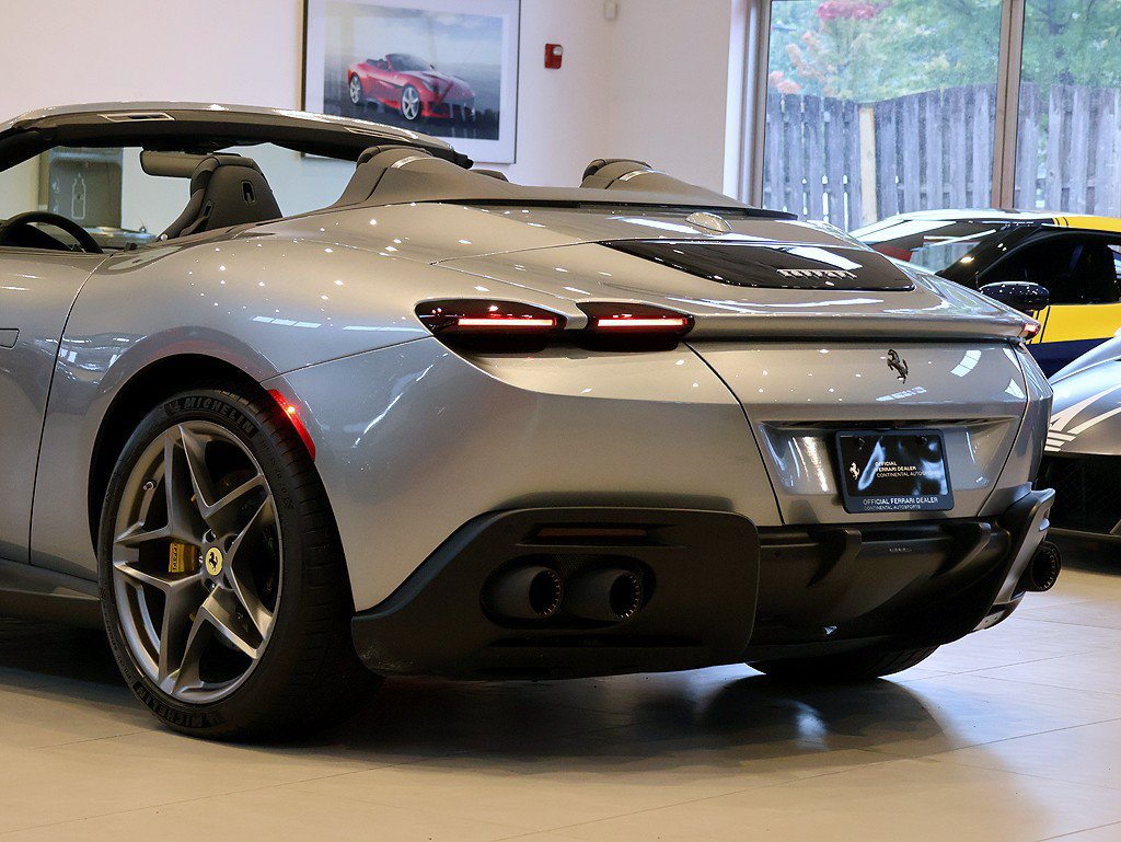 Certified 2026 Ferrari Roma Spider RWD image 48
