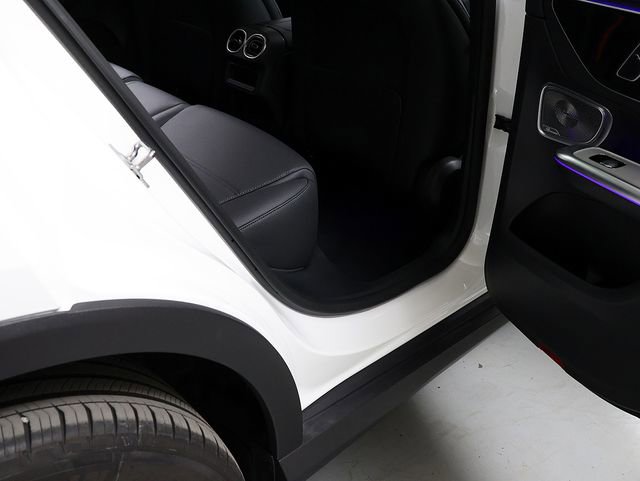 Certified 2026 Mercedes-Benz GLC 300 4MATIC image 32