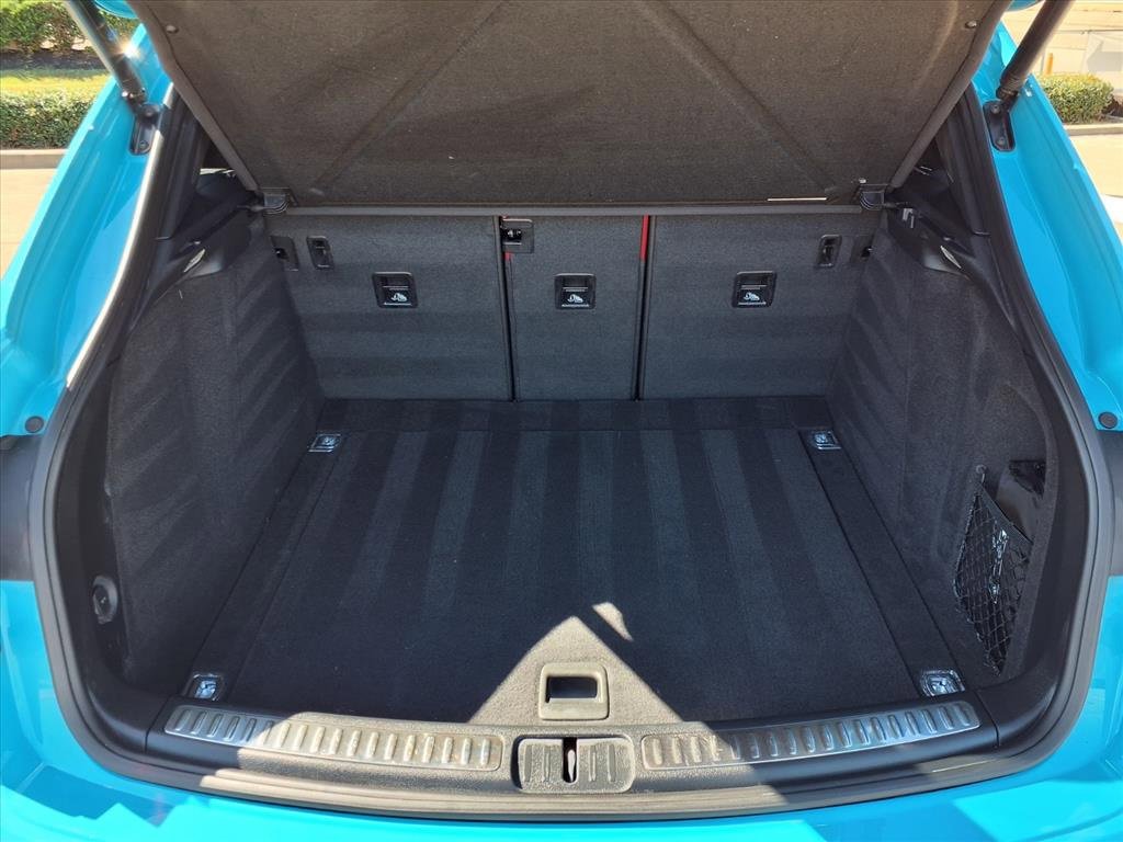 Used 2022 Porsche Macan image 19