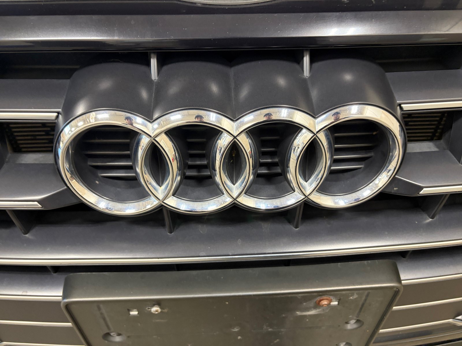Used 2020 Audi Q5 e Premium Plus w/ Premium Plus Package AWD/4WD image 22