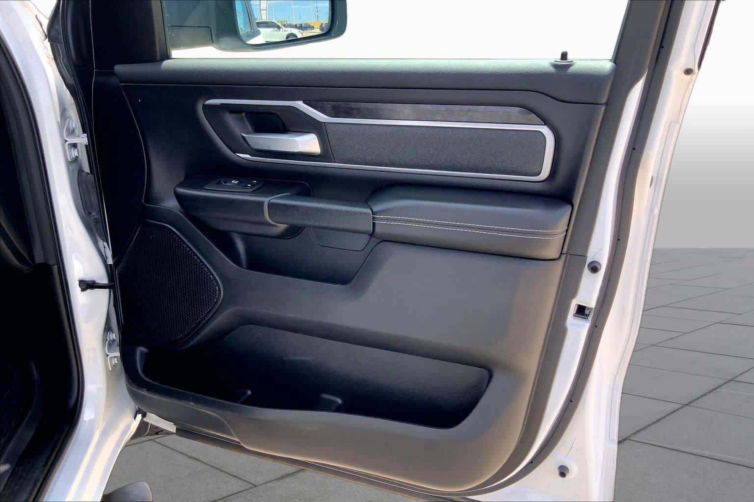 Used 2022 RAM 1500 Lone Star AWD/4WD image 23
