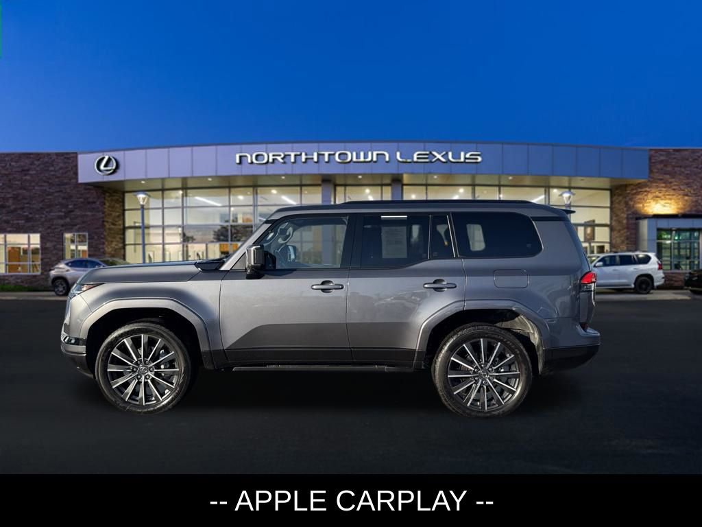 Certified 2024 Lexus GX 550 w/ Accessory Package (2T) image 2