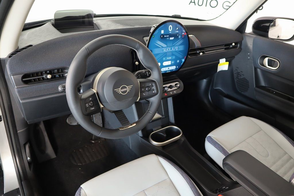 New 2025 MINI Cooper S image 2