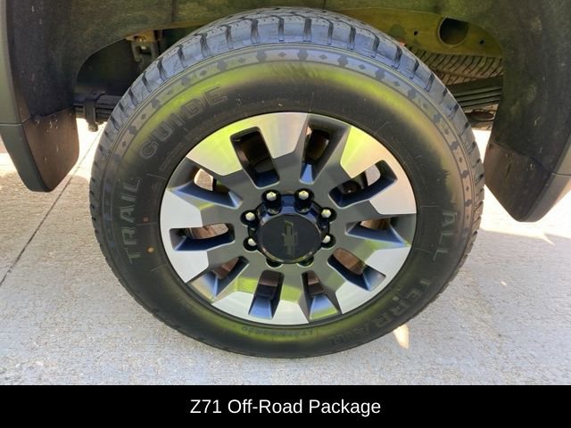 Used 2023 Chevrolet Silverado 2500 LT w/ Convenience Package AWD/4WD image 12