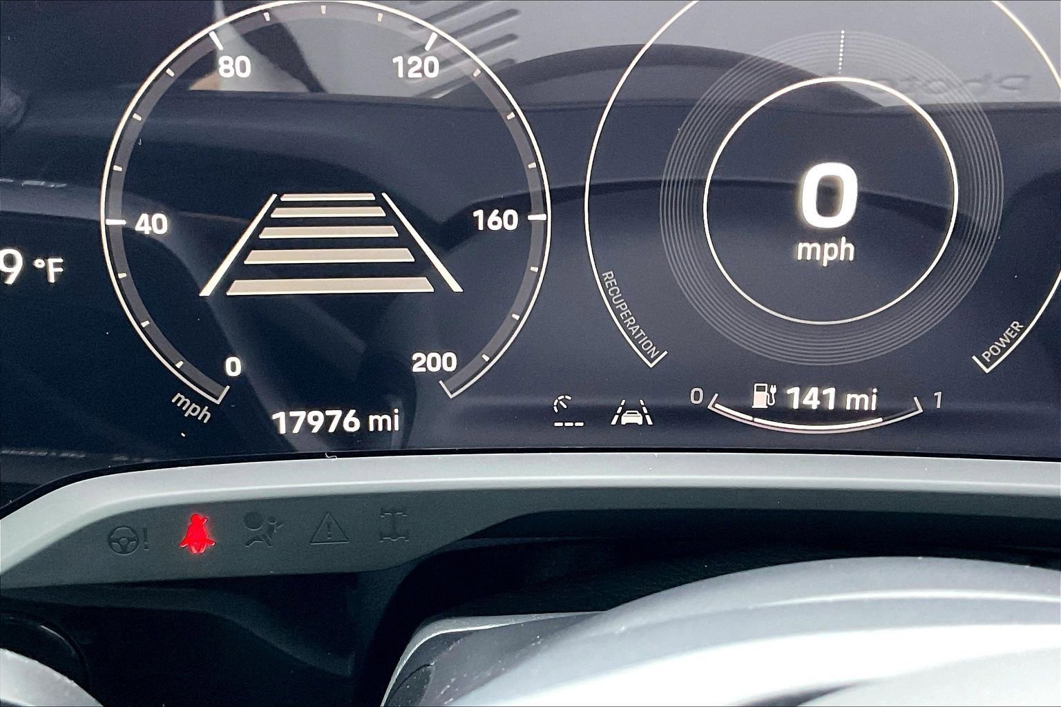 Used 2022 Porsche Taycan Base image 12