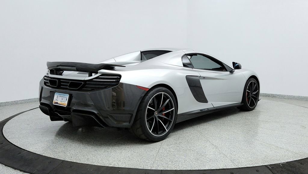 Used 2015 McLaren 650S Spider image 5