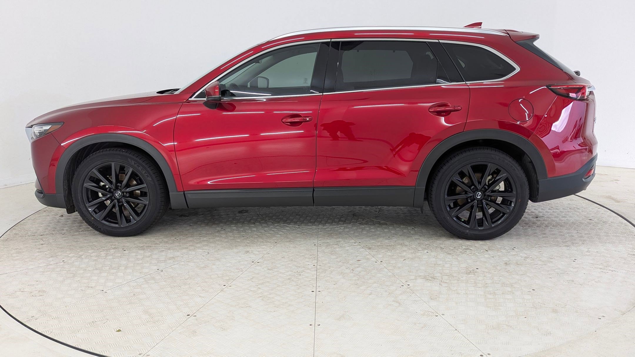 Used 2022 MAZDA CX-9 Touring Plus image 2