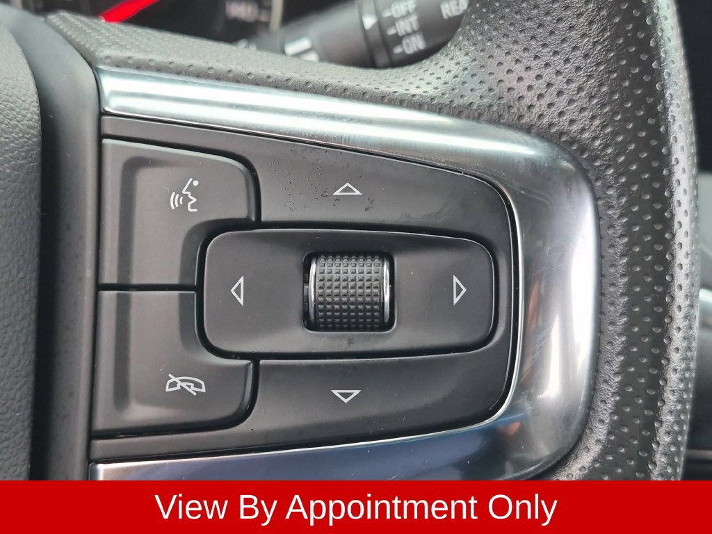 Used 2025 Chevrolet Blazer LT FWD image 21
