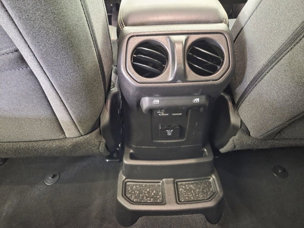 Certified 2025 Jeep Wrangler Sahara w/ Safety Group image 27