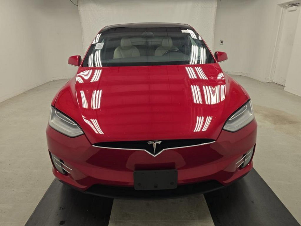Used 2021 Tesla Model X Long Range image 2