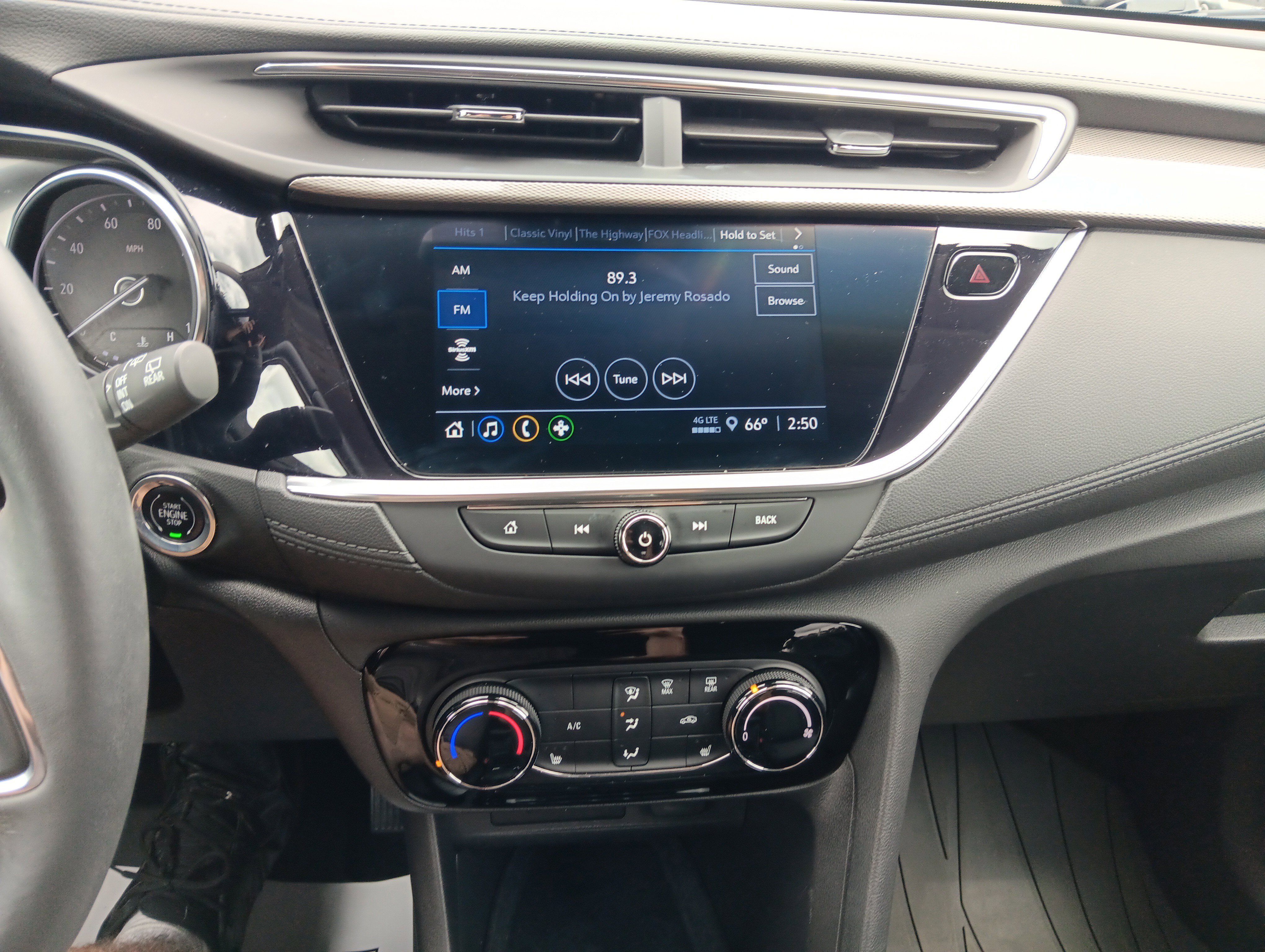 Used 2023 Buick Encore GX Preferred w/ Cold Weather Comfort Package AWD/4WD image 13
