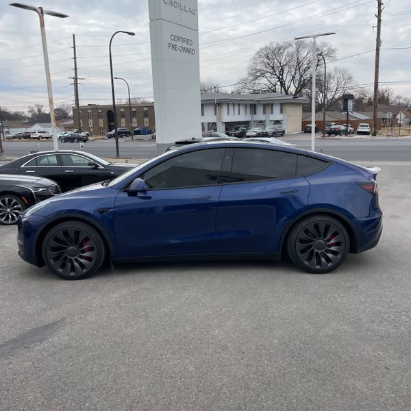 Used 2024 Tesla Model Y Performance image 20