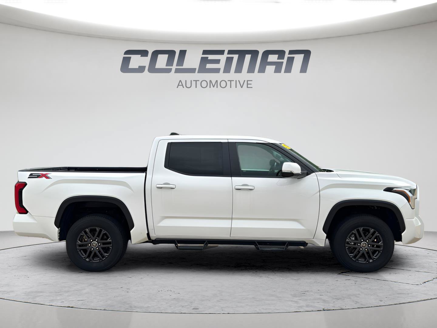 Used 2024 Toyota Tundra SR5 w/ SR5 Convenience Package AWD/4WD image 8