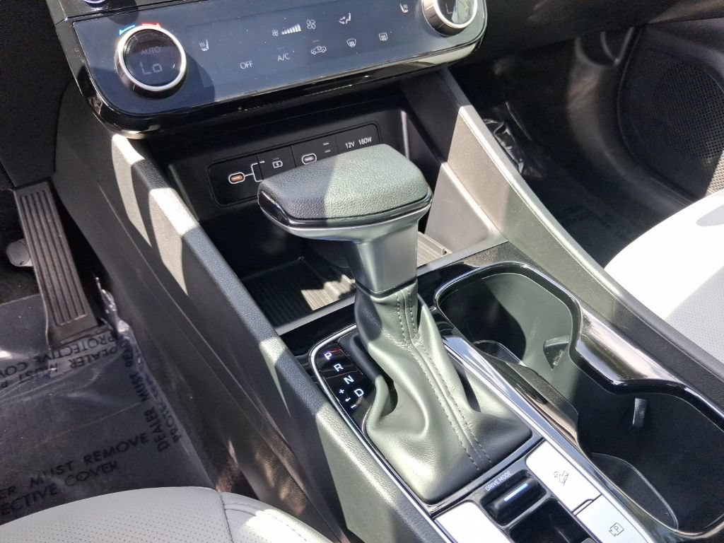 Used 2025 Hyundai Santa Cruz SEL FWD image 21