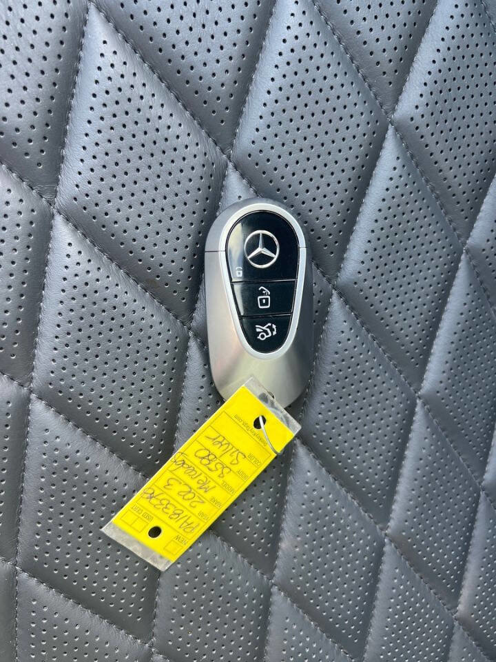 Used 2023 Mercedes-Benz S 580 4MATIC Sedan image 23