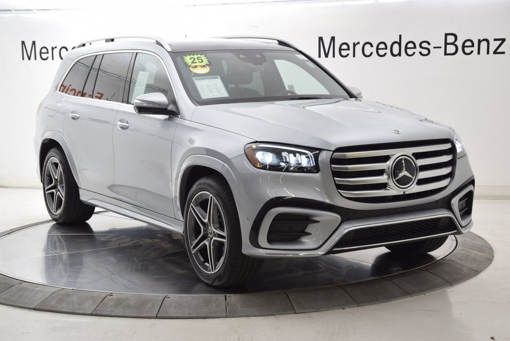 Used 2025 Mercedes-Benz GLS 450 4MATIC image 8