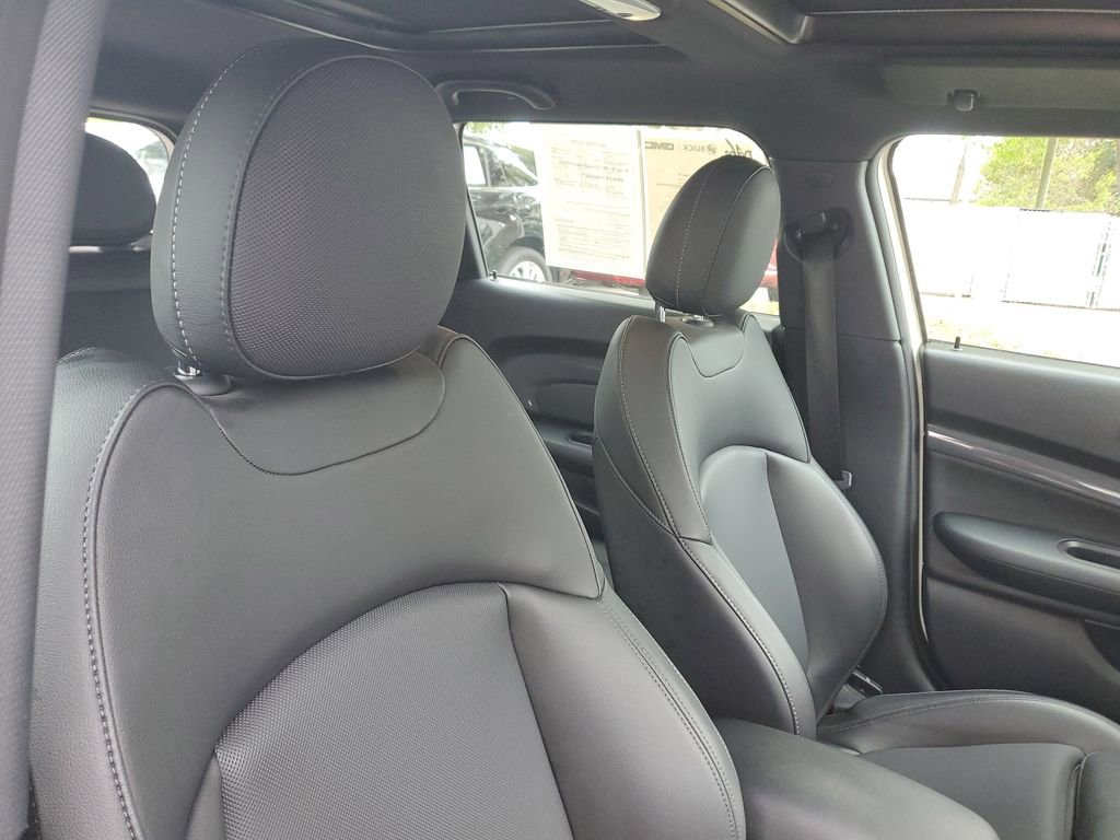 Used 2020 MINI Cooper Clubman S w/ Storage Package image 24