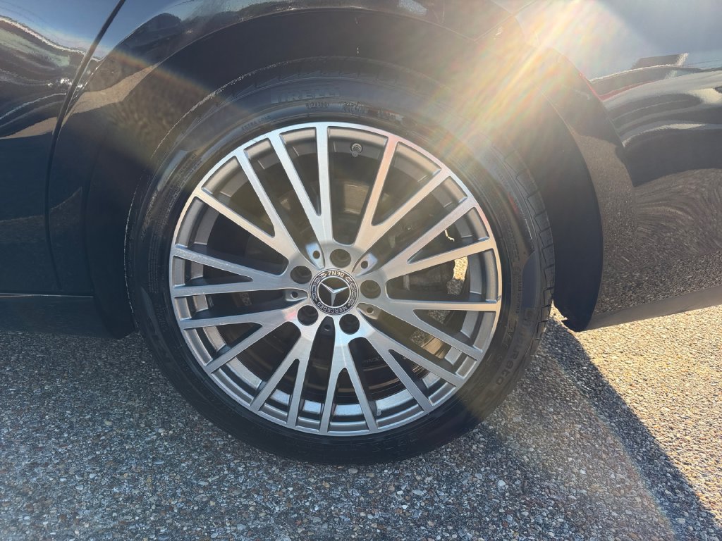 Certified 2025 Mercedes-Benz CLA 250 4MATIC image 17