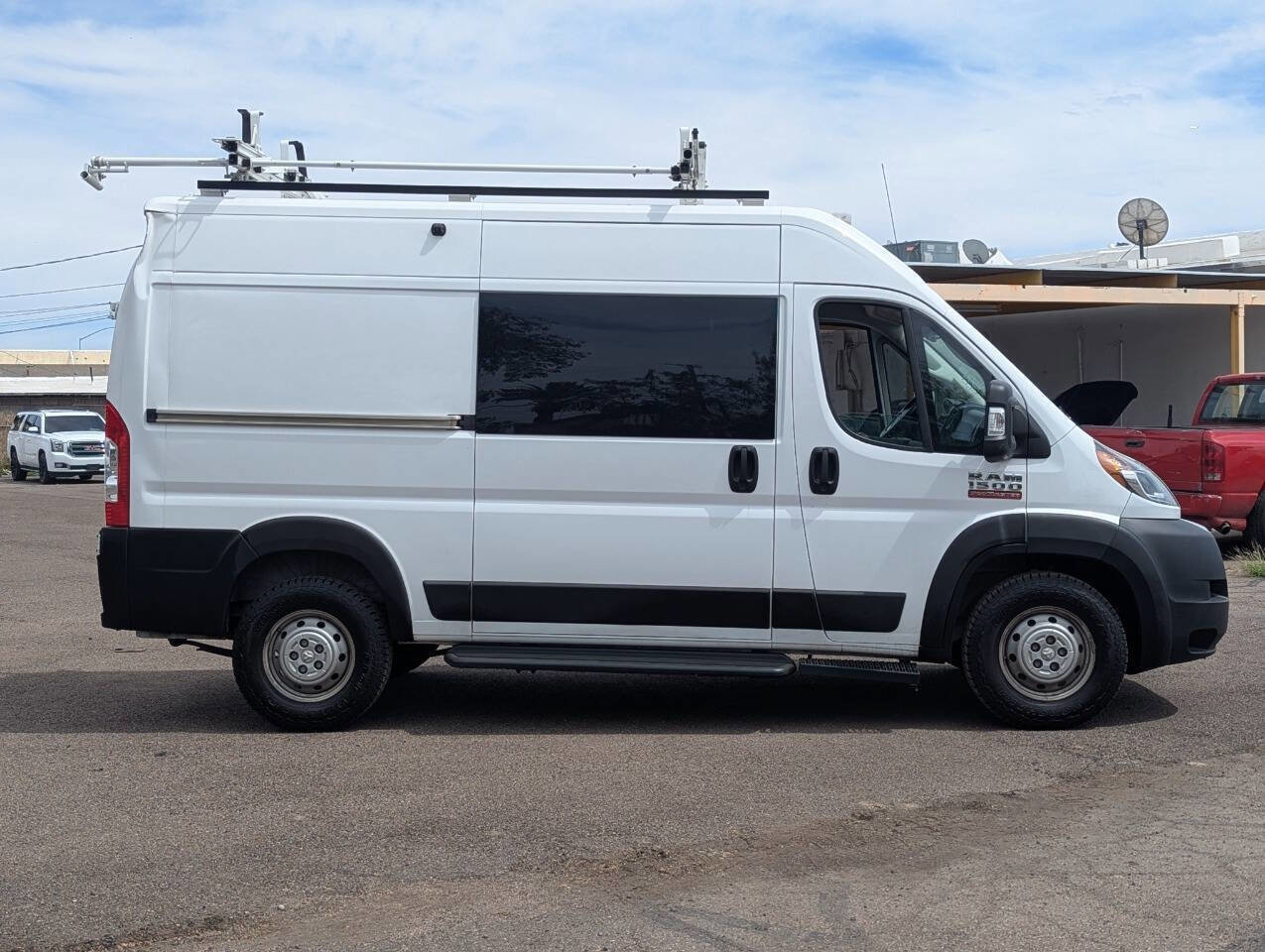 Used 2021 RAM ProMaster 1500 FWD image 2