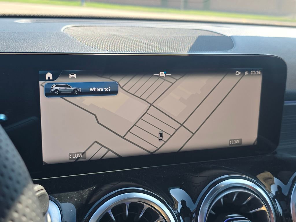 New 2026 Mercedes-Benz GLB 250 4MATIC image 4