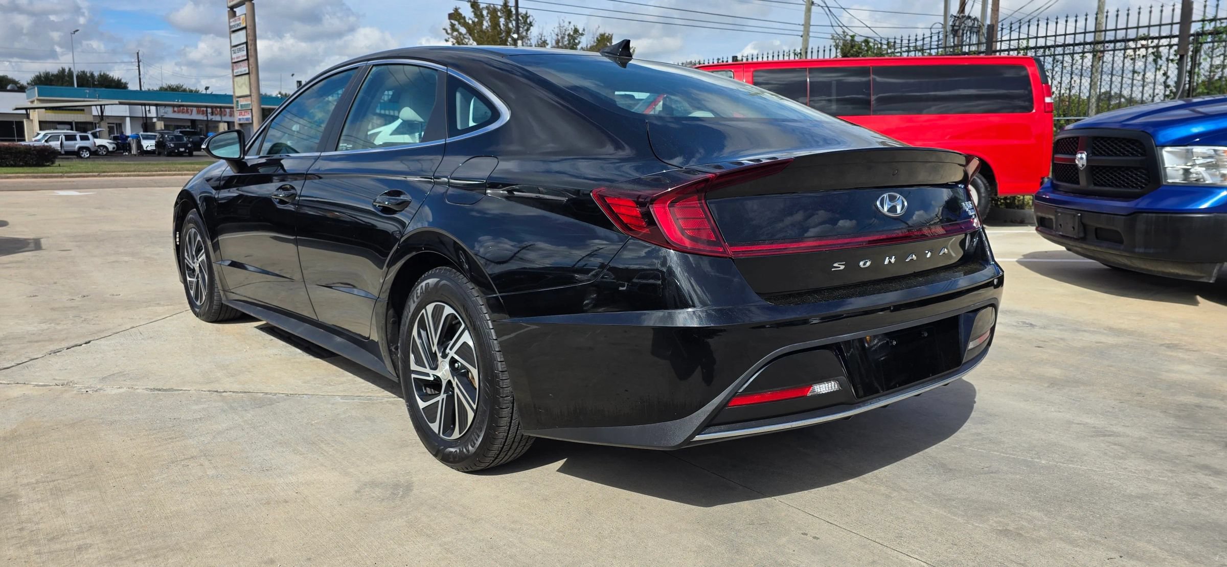 Used 2021 Hyundai Sonata Blue FWD image 5