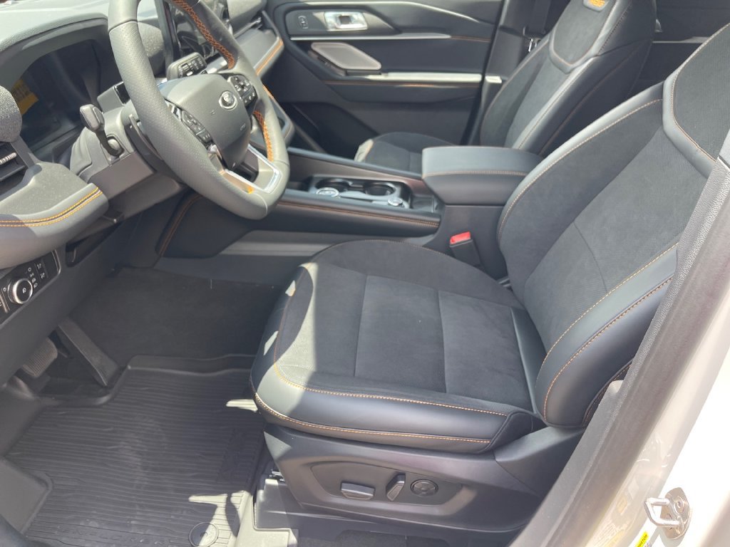 New 2026 Ford Explorer Tremor w/ Tremor Ultimate Package AWD/4WD image 7