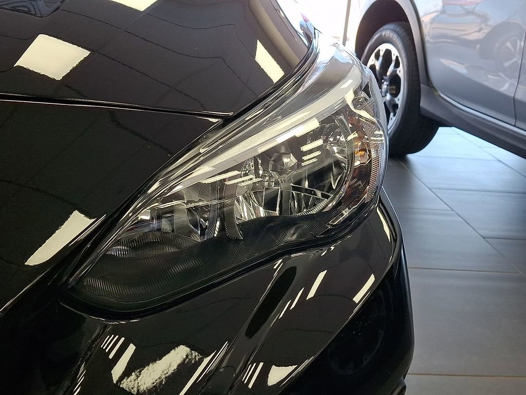 Used 2023 Subaru Impreza Premium image 11