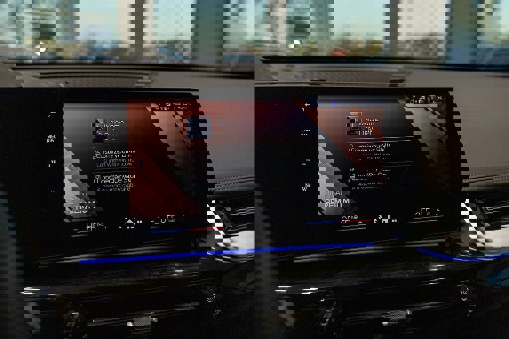 Used 2026 BMW X1 xDrive28i w/ Technology Package image 27