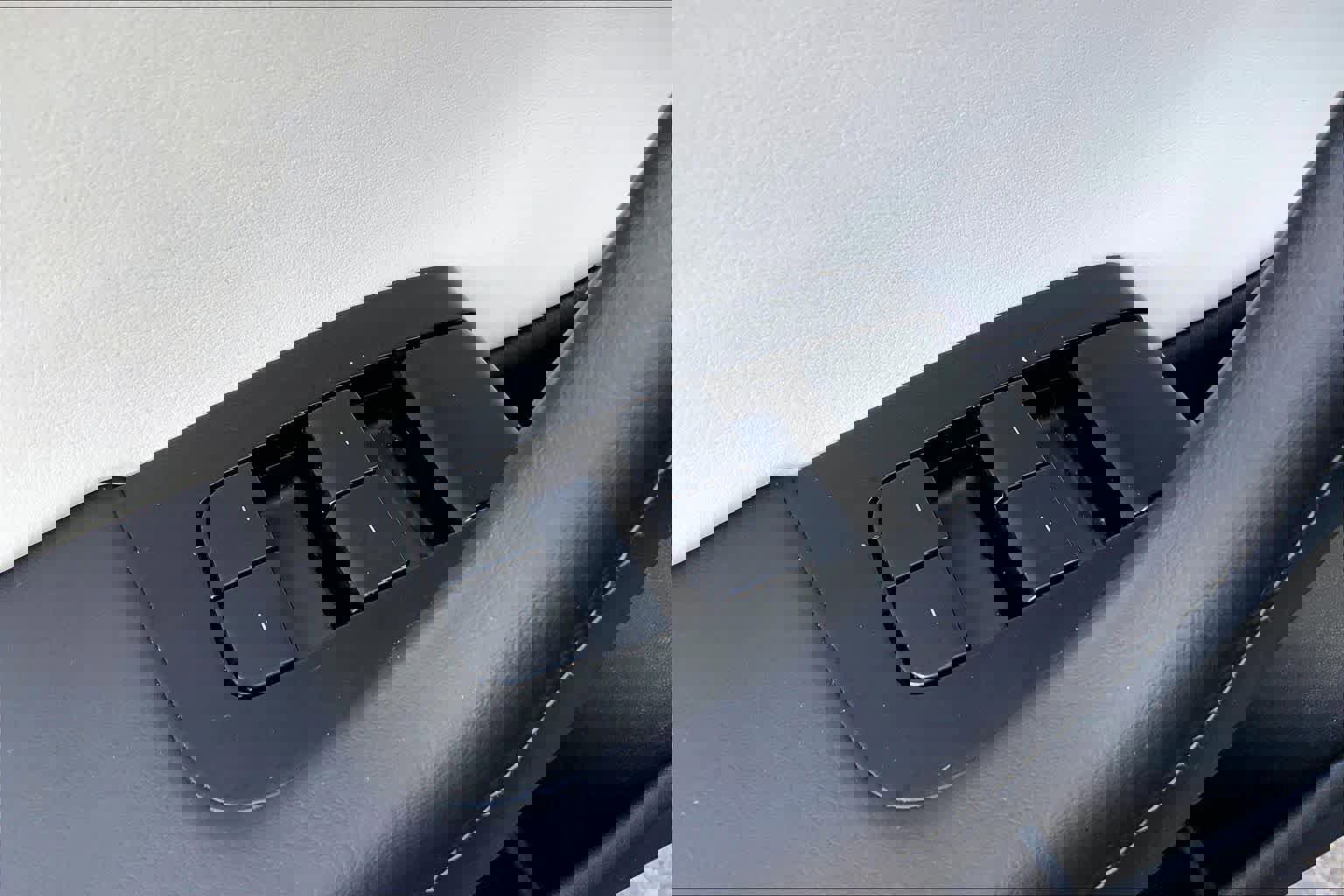 Used 2019 Tesla Model 3 Standard Range image 34