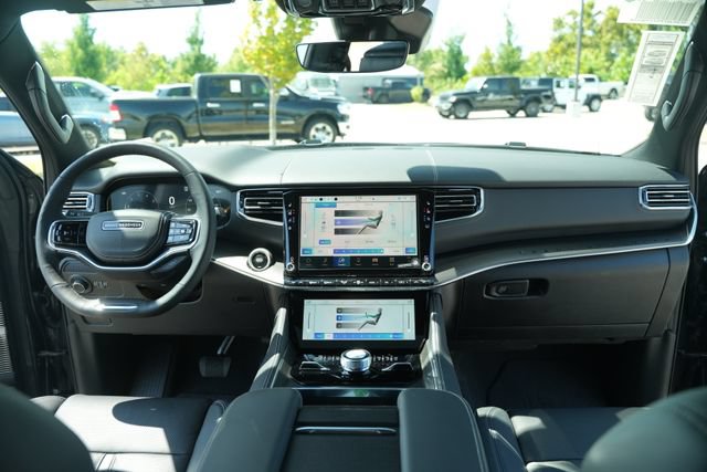 New 2026 Jeep Grand Wagoneer Summit AWD/4WD image 27