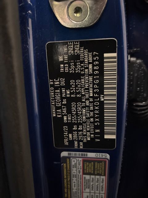 Certified 2023 Kia Sorento SX image 13