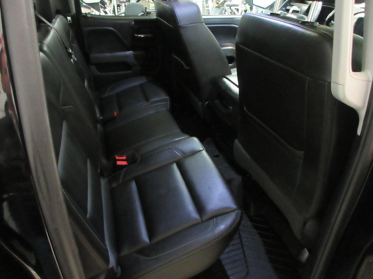 Used 2018 GMC Sierra 1500 SLT w/ SLT Premium Package image 19