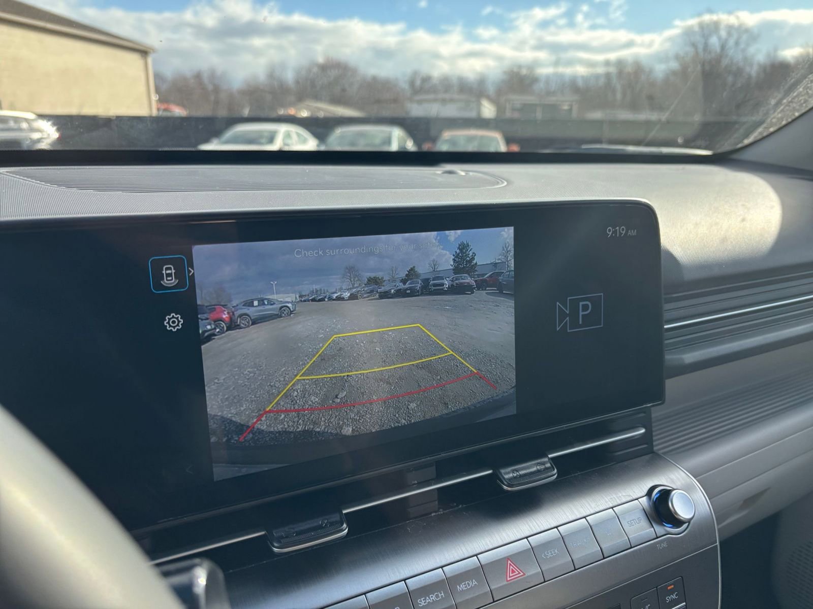 Used 2025 Hyundai Kona SEL image 25