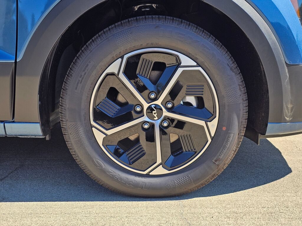 New 2026 Kia Niro EX FWD image 33