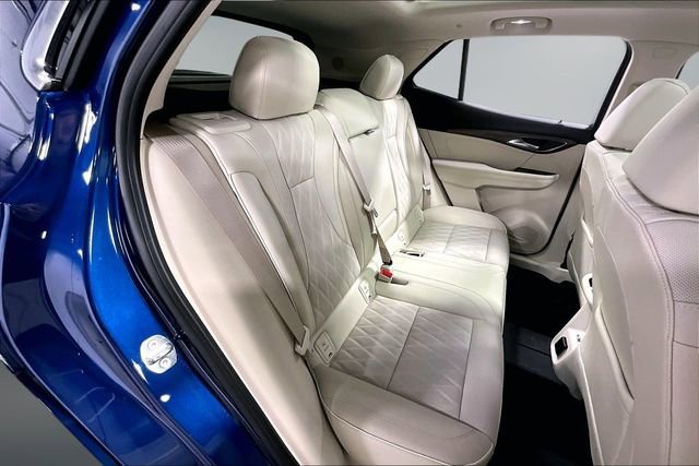 Used 2023 Buick Envision Avenir AWD/4WD image 25