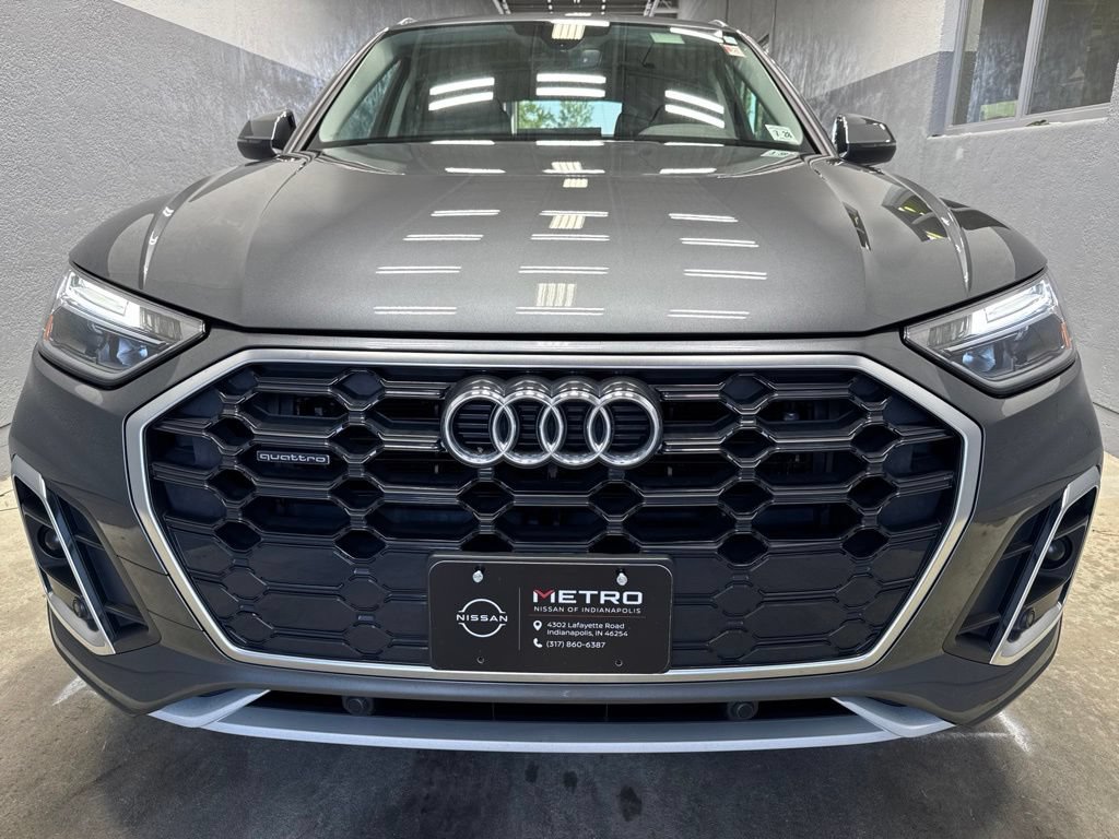 Used 2023 Audi Q5 2.0T Premium w/ Convenience Package AWD/4WD image 5