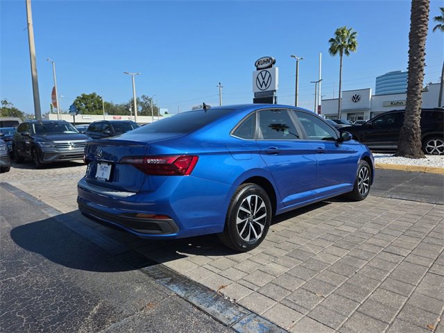 Certified 2023 Volkswagen Jetta S image 4