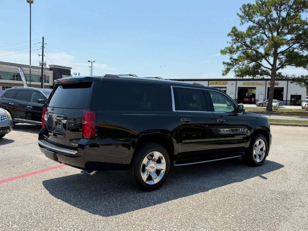Used 2019 Chevrolet Suburban Premier RWD image 9