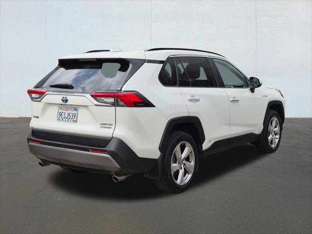 Used 2020 Toyota RAV4 Limited AWD/4WD image 5
