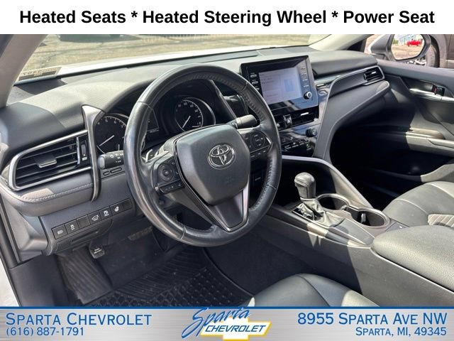Used 2024 Toyota Camry SE FWD image 14