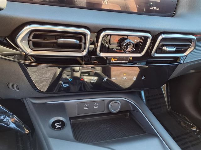 New 2026 Nissan Sentra SR w/ Floor Mat Package FWD image 16