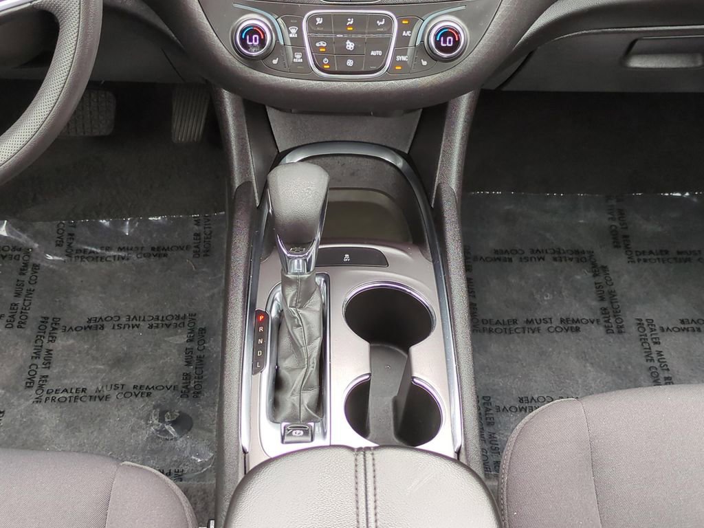 Used 2022 Chevrolet Malibu LT image 27