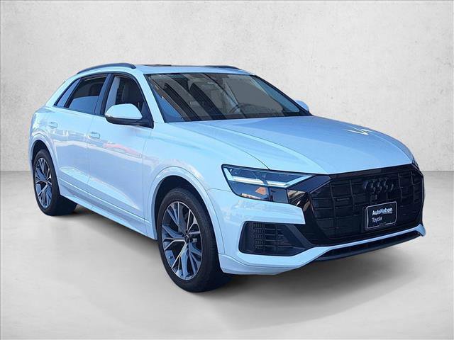 Used 2022 Audi Q8 Premium image 3