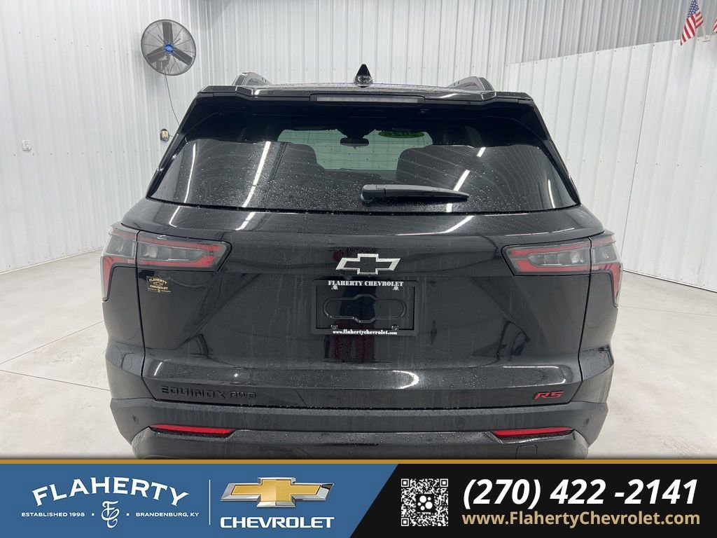 New 2026 Chevrolet Equinox RS w/ Convenience Package III AWD/4WD image 4