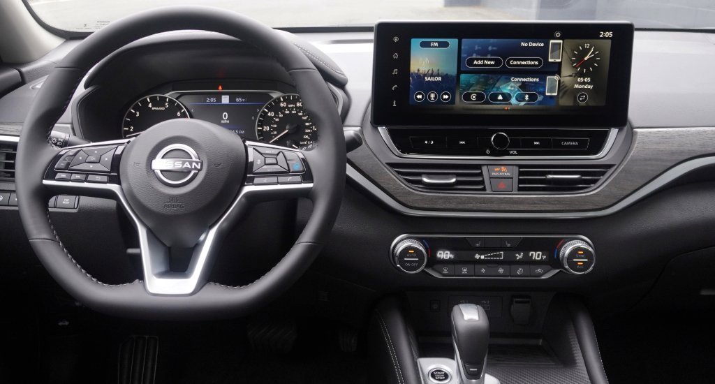 New 2025 Nissan Altima 2.5 SV w/ SV Special Edition Package image 4