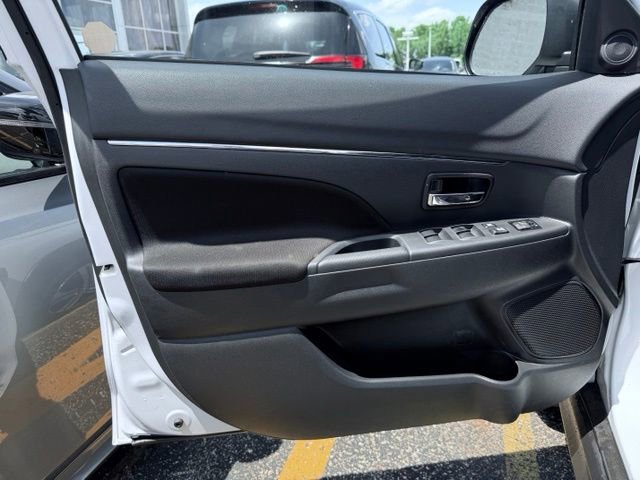 Used 2024 Mitsubishi Outlander Sport ES AWD/4WD image 10