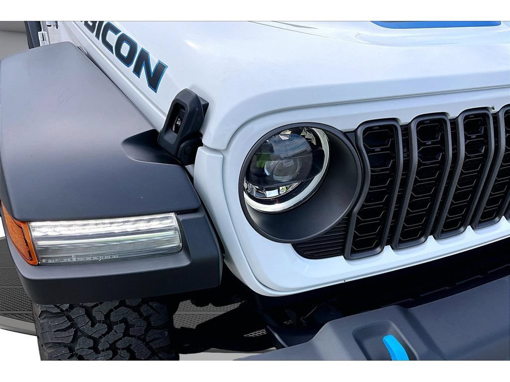 Certified 2024 Jeep Wrangler Unlimited Rubicon 4xe AWD/4WD image 53