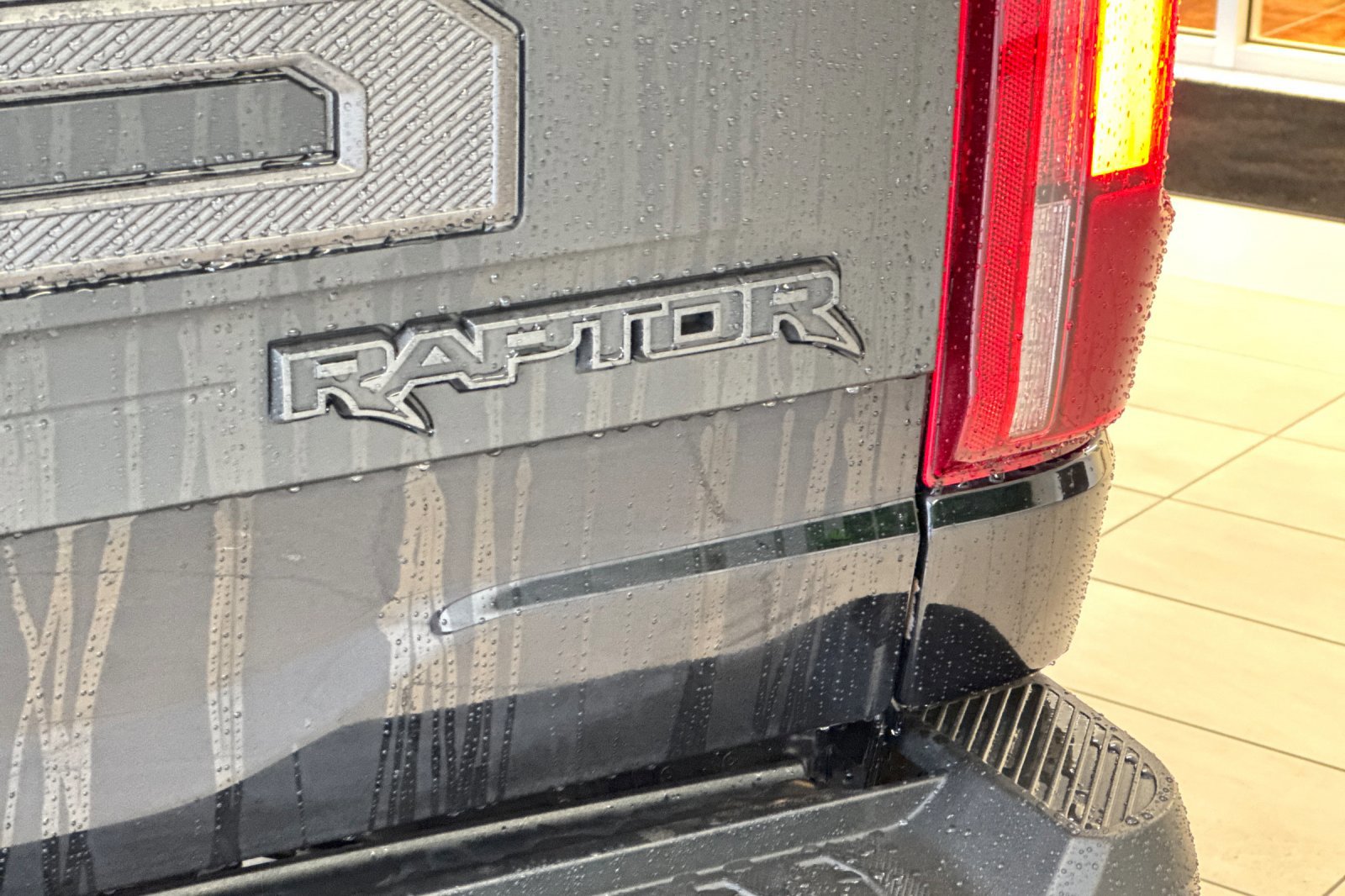 Used 2024 Ford F150 Raptor image 27